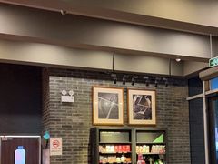 -星巴克(镇江丹阳金鹰天地店)