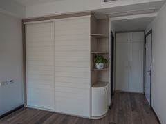 -索菲亚衣柜橱柜全屋定制(真北红星店)