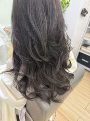 -首脑美发沙龙