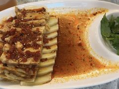 -汗腾格里·风味餐厅(新疆驻京办店)