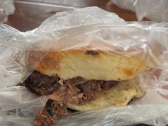 -老西关黄老太牛肉烧饼
