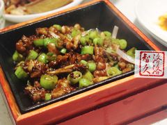 酱爆跳跳蛙-老头儿油爆虾·知味杭州(爱琴海购物中心)