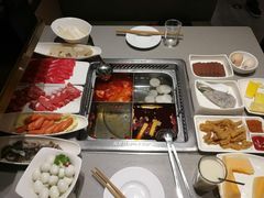 -海底捞火锅(关山保利店)