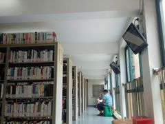 -上海市静安区图书馆(新闸路馆)
