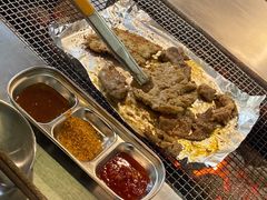 -马路牙子烧烤音乐酒馆(望京店)
