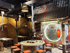 -破瓦寒窑·地摊烤羊排