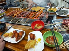 -哈尔滨小酒馆·鲜肉现穿自助烧烤(康新花园店)