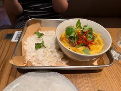 泰式黄咖喱鲷鱼虾仁饭-Wagas沃歌斯(枫蓝国际店)