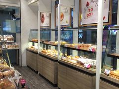面包甜点陈列柜-早安巴黎(四季坊店)
