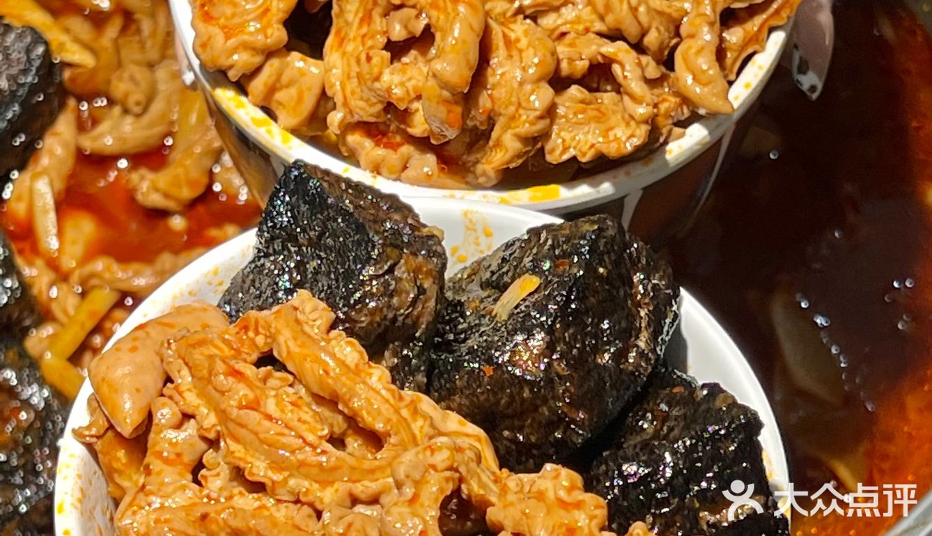 广州体育西！臭豆腐肥肠螺狮粉锅🤤贼好吃………