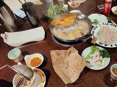 -居石捞·潮汕卤水火锅(南国明珠店)