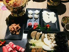 -辉哥火锅(虹桥路店)