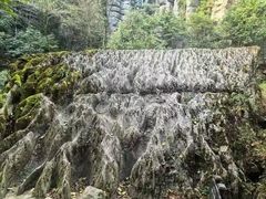 -梭布垭石林景区