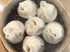 蟹粉小笼包-常鲜德乐购迎桂馒头店(麻巷公寓店)