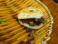 驴肉火烧-老保定驴肉馆(云岗路店)