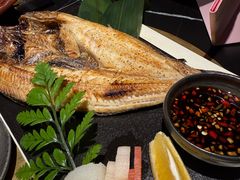-山川小町·极番烧肉(新地假日广场店)