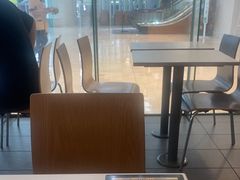 -麦当劳(假日广场店)