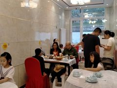 -宾朋海鲜特色美食餐厅·纯手工鲅鱼水饺(兴海路店)