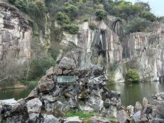 -绍兴东湖风景区
