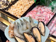 -金滏山·烤肉海鲜火锅自助(襄阳万达店)
