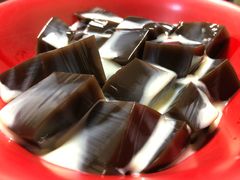 炼乳龟苓膏-老红桥炸灌肠牛肚锅烧烤(定福庄店)