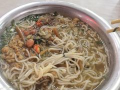 -胜嘉生榨米粉(科园总店)
