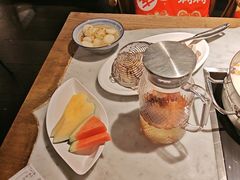 -尚尚仙·酸汤猪手·猪肚鸡火锅(华联万柳购物中心店)