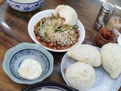 -雪琴面馆富安特色鱼汤面(城中花园店)
