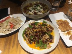 -十三式重庆江湖菜(金茂览秀城店)