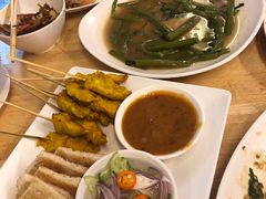 -J Daeng Seafood