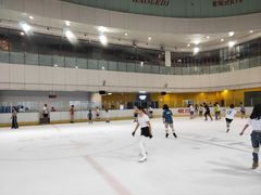 -冠军冰场CHAMPION RINK(百联又一城店)