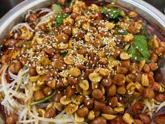 -周良天山牛杂城(天山路总店)