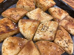 料理烤特色火烧-老东镇啤酒屋海鲜加工·蒸汽海鲜·海鲜烧烤(台东店)