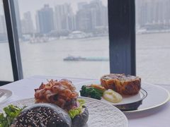 惠灵顿-Kathleen's Waitan 凯圣琳江景西餐厅(外滩店)