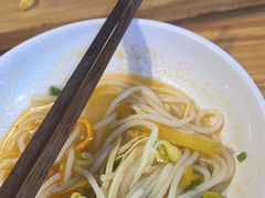 -勺子米线·云南传统小吃市集(四方街店)