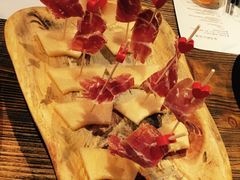 -胡桃里音乐酒馆(环亚凯瑟琳广场店)