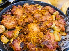 -老东镇啤酒屋海鲜加工·蒸汽海鲜·海鲜烧烤(台东店)