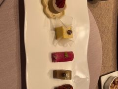 -鲤院·新中式美学·庭院餐厅(夫子庙店)