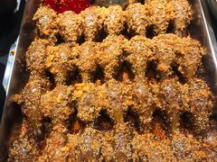 -爆炸头阿姨小四川正宗川味小吃(无任何分店)