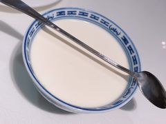 -新大咀港式茶餐厅(宝山万达店)