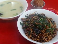 农家红炒长鱼炒面-三百碗宝应长鱼面(板仓街店)
