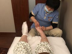 -裕和堂中医推拿艾灸(太古汇臻品店)