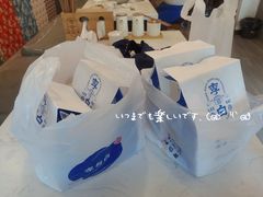 -李与白包子铺(桐梓林店)