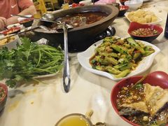 -安吉美渝石锅鱼(芜园西路店)