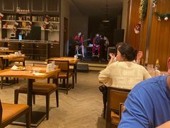 -亚龙湾希尔顿自助餐厅·海鲜·烧烤·沙滩BBQ·现场乐队