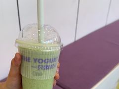 -一只酸奶牛(洪崖洞11楼店)