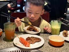 -钱小奴海鲜自助黑金店(杭州滨江龙湖店)