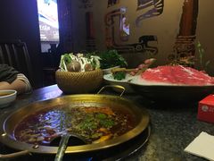-小天鹅火锅·一线江景洪鼎旗舰店(洪崖洞店)