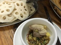 -广宁炭炉鸡煲·富临门饭店