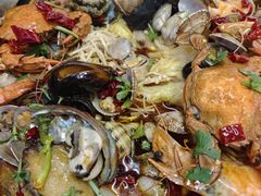 -老东镇啤酒屋海鲜加工·蒸汽海鲜·海鲜烧烤(台东店)